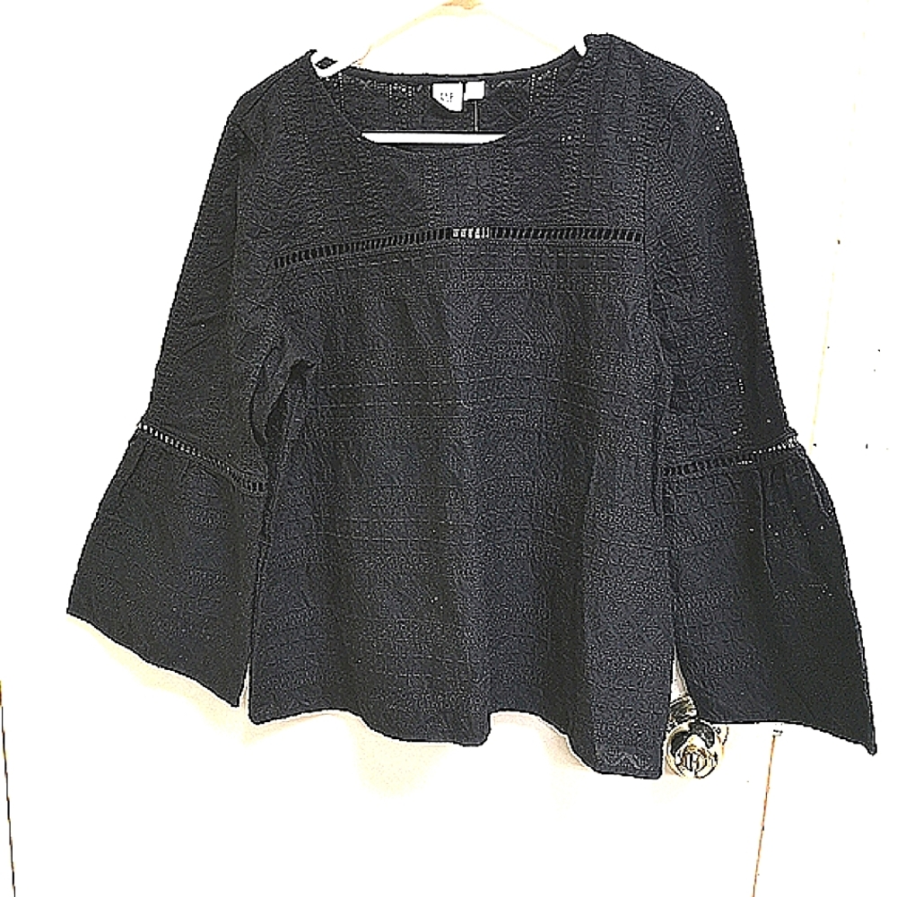 Gap Top